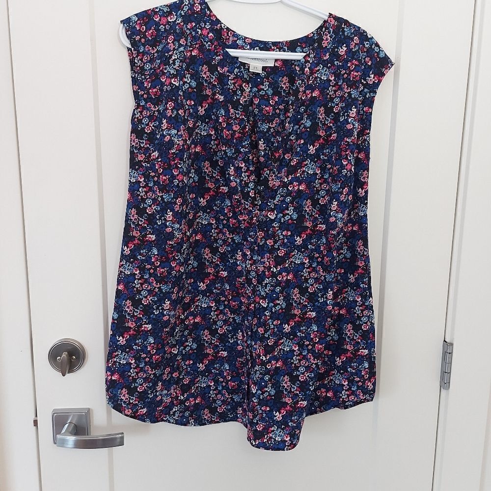 MOTHERHOOD Maternity no sleeve Blouse Size Small